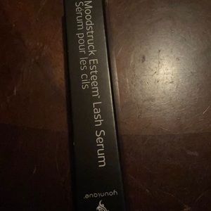 Younique’s lash serum brand new